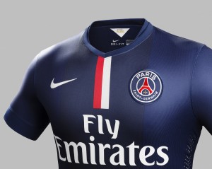 PSG-maillot-2014-domicile